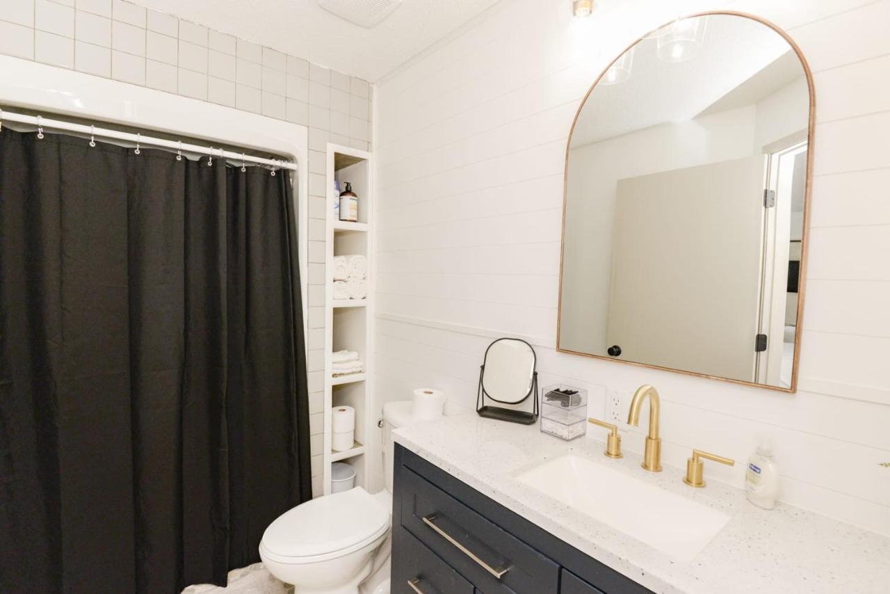 New Remodeled Townhome In Central Φάργκο Εξωτερικό φωτογραφία